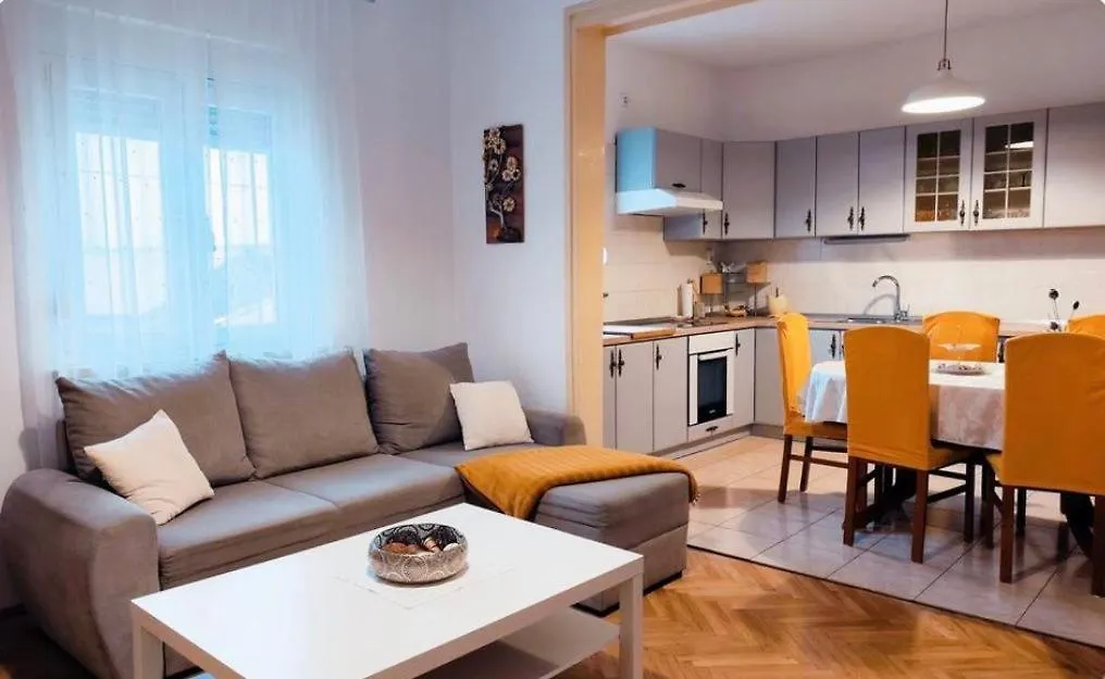 Apartment Jardin With Free Cowered Parking Zadar 0*,  Croácia